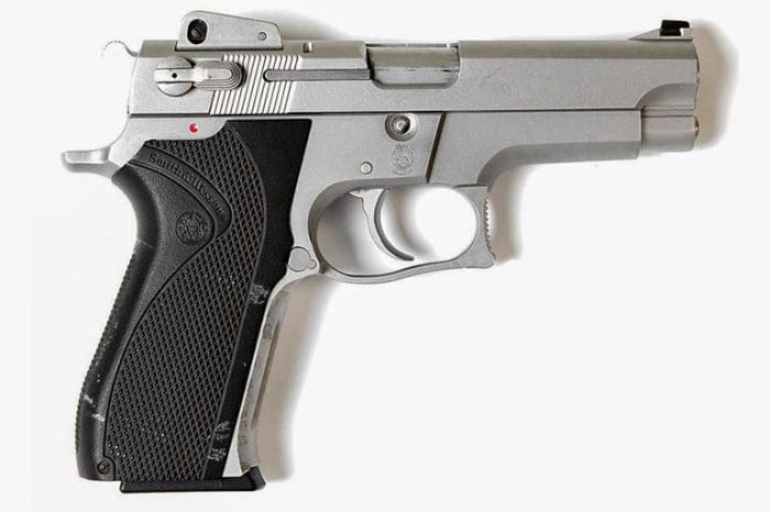 Affordable Handgun Review: The Smith & Wesson 5906 9mm Pistol - The ...