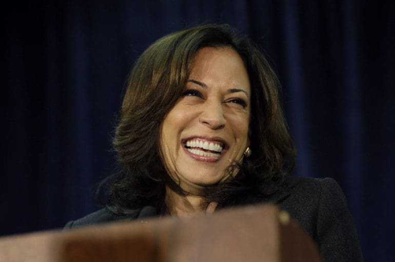 [VIDEO] Vice President Harris Insists Those Against an Assault Weapon ...