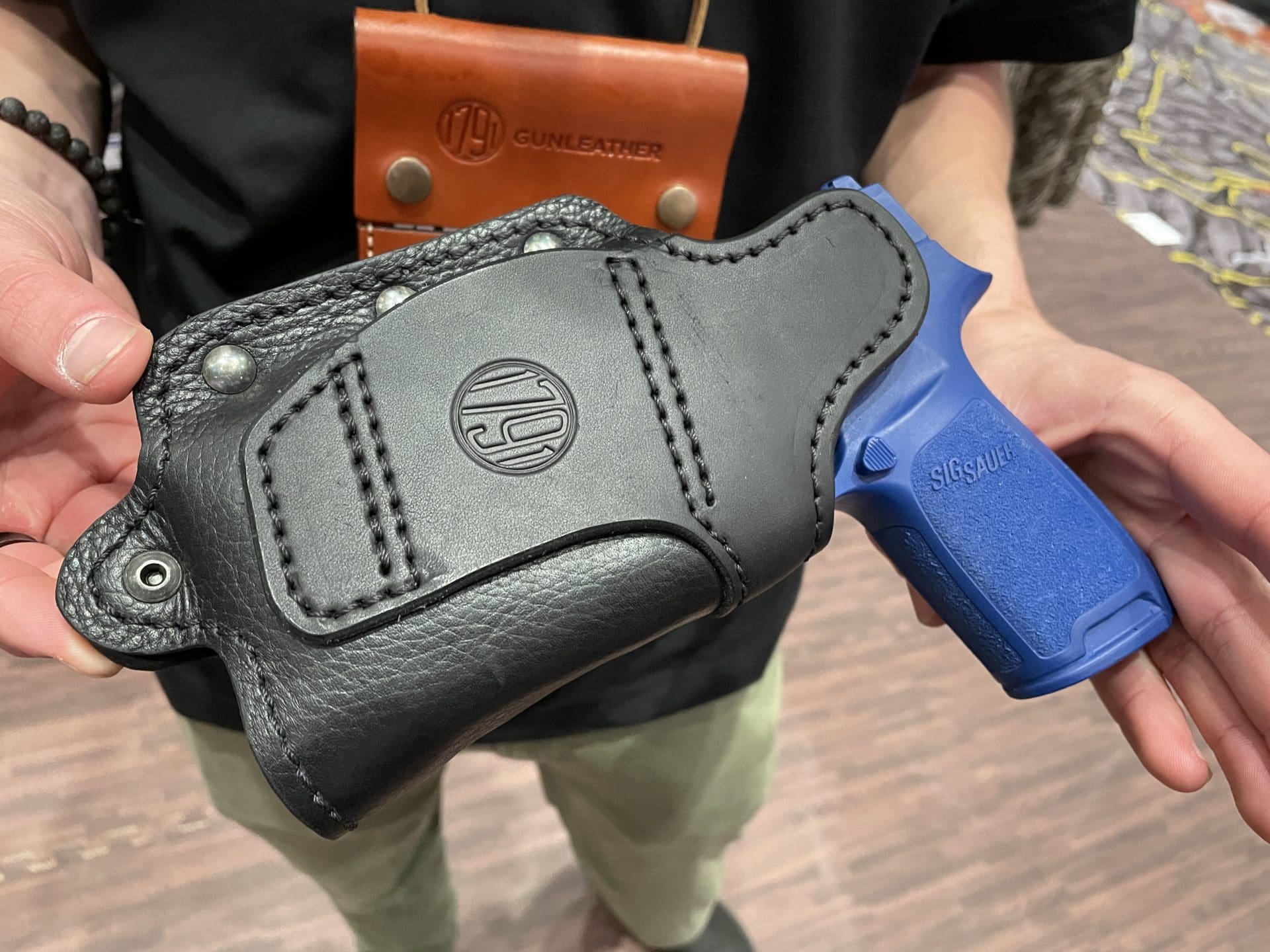 Shot Show 1791 Gunleather Ultra Custom Moldable Holsters For Pistols With Lights Or Lasers 