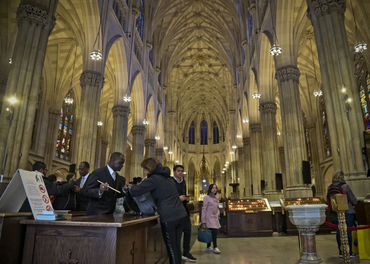 new-orleans-pastor-protects-his-flock-by-embracing-armed-self-defense